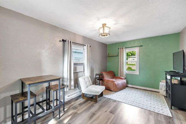1149 LANGLADE AVENUE, Green Bay, WI 54304