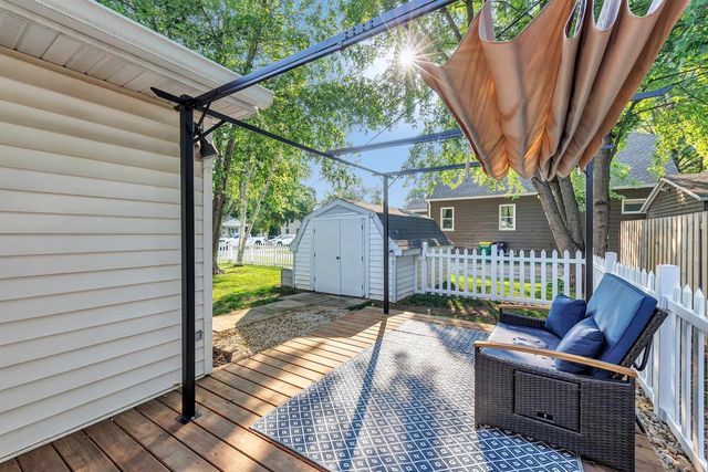 1149 LANGLADE AVENUE, Green Bay, WI 54304