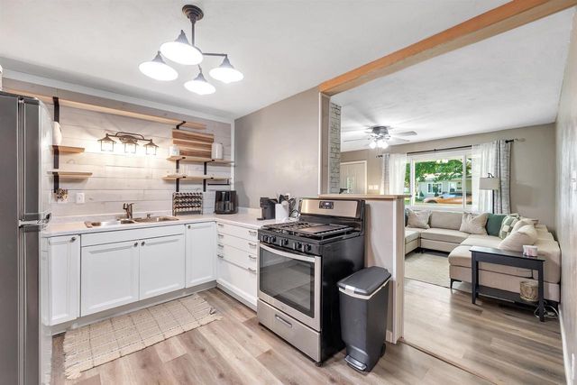1149 LANGLADE AVENUE, Green Bay, WI 54304