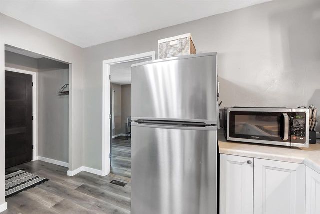 1149 LANGLADE AVENUE, Green Bay, WI 54304