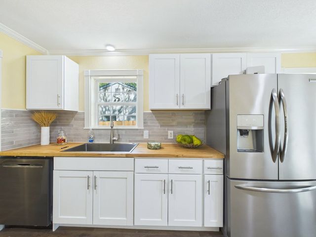 510 S Westmoreland Road, Dallas, TX 75211