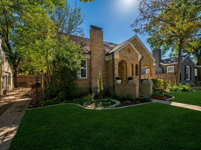 510 S Westmoreland Road, Dallas, TX 75211