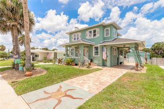 445 SEAVIEW AVENUE, Daytona Beach, FL 32118