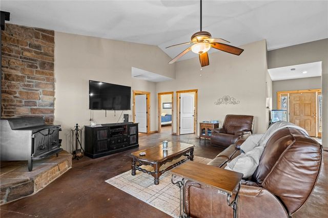 475547 680 Road, Westville, OK 74965