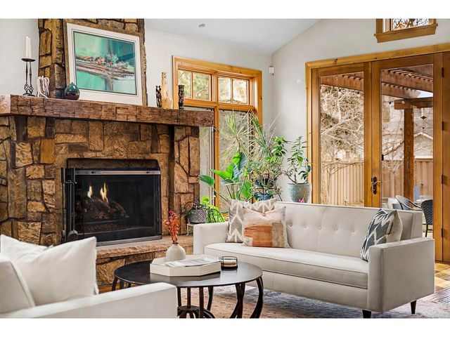 3135 11th St, Boulder, CO 80304