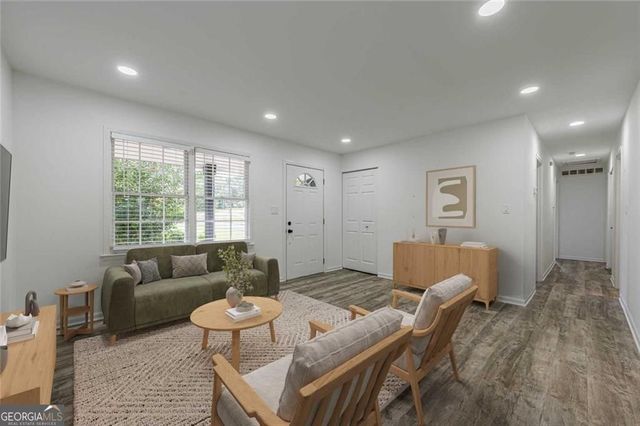 85 Smyrna Powder Springs Road SE, Marietta, GA 30060