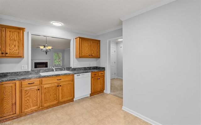 406 Ashmont Court, Asheboro, NC 27205