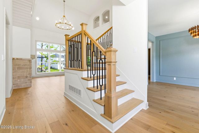 17319 Deer Crossing Trail, Louisville, KY 40023
