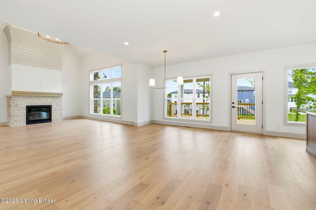 17319 Deer Crossing Trail, Louisville, KY 40023