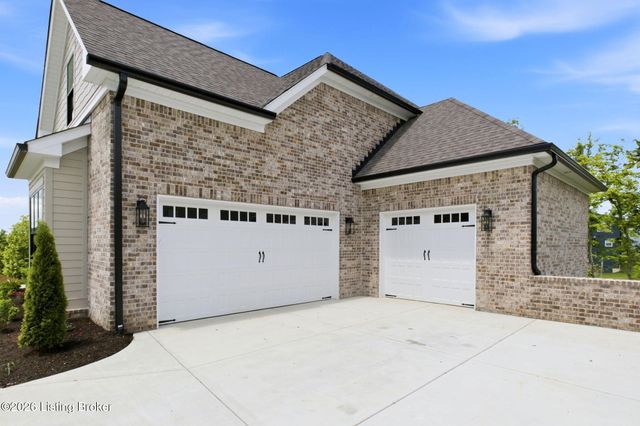 17319 Deer Crossing Trail, Louisville, KY 40023