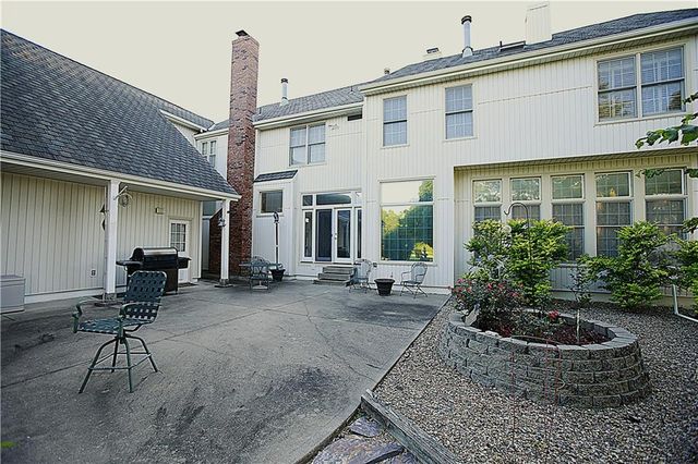 21515 S Prospect Avenue, Cleveland, MO 64734