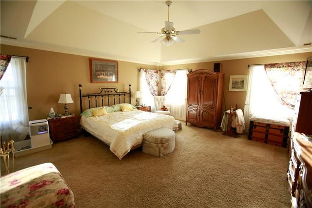 21515 S Prospect Avenue, Cleveland, MO 64734