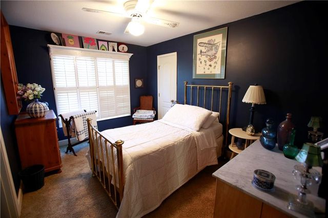21515 S Prospect Avenue, Cleveland, MO 64734