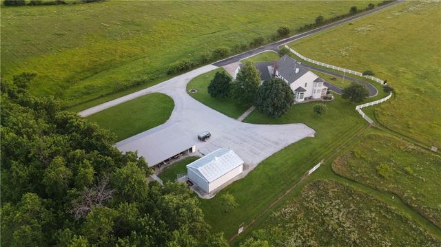 21515 S Prospect Avenue, Cleveland, MO 64734