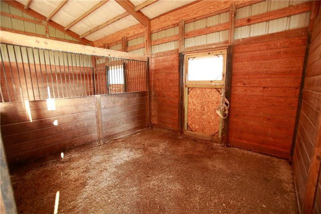 21515 S Prospect Avenue, Cleveland, MO 64734