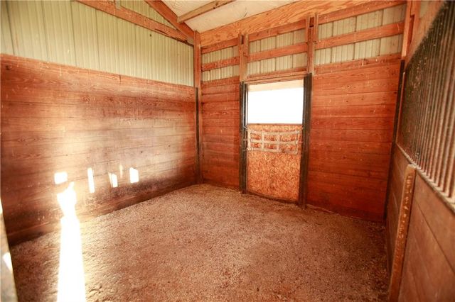 21515 S Prospect Avenue, Cleveland, MO 64734