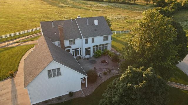 21515 S Prospect Avenue, Cleveland, MO 64734