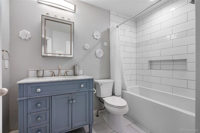 2793 E Nichols Circle, Littleton, CO 80122