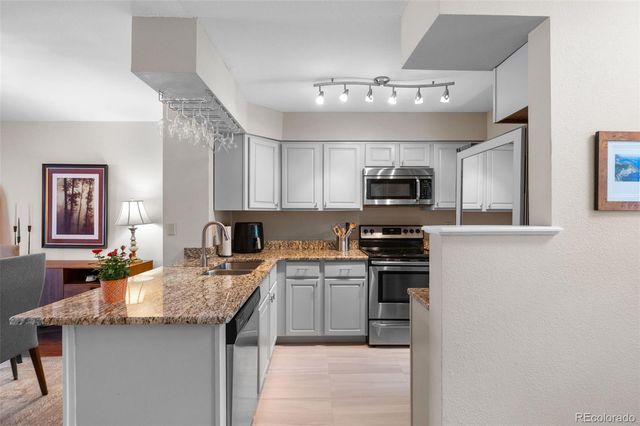 2793 E Nichols Circle, Littleton, CO 80122