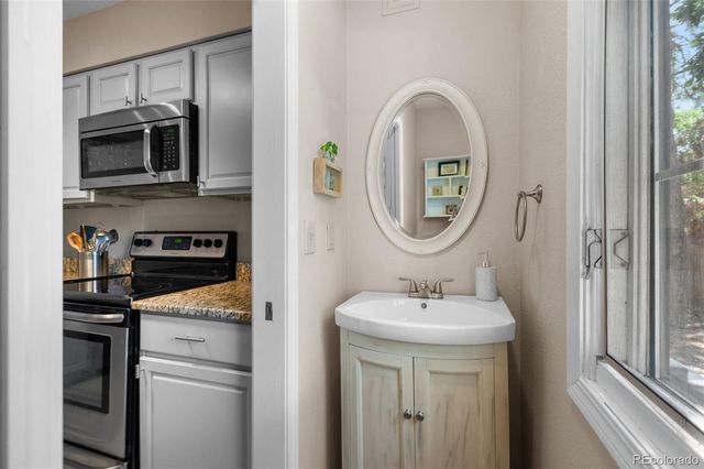 2793 E Nichols Circle, Littleton, CO 80122