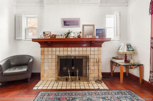 14376 Mansfield Street, Detroit, MI 48227