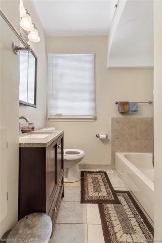 14376 Mansfield Street, Detroit, MI 48227