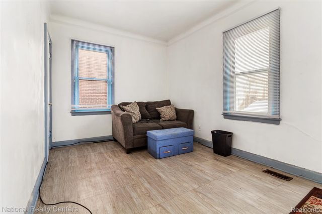 14376 Mansfield Street, Detroit, MI 48227