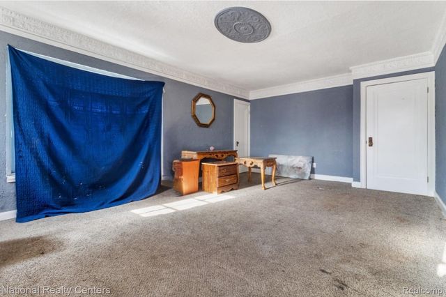 14376 Mansfield Street, Detroit, MI 48227