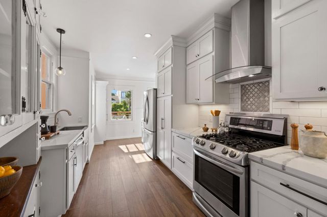 621 25th Avenue, San Francisco, CA 94121