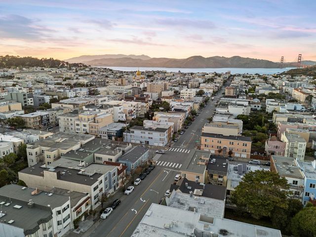 621 25th Avenue, San Francisco, CA 94121