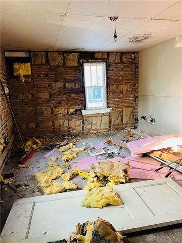 200 Brooklyn Avenue, Dayton, OH 45417