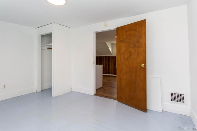 2332 8th Street, Wyandotte, MI 48192