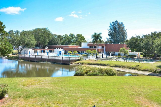 1225 NW 21st Street 2010, Stuart, FL 34994