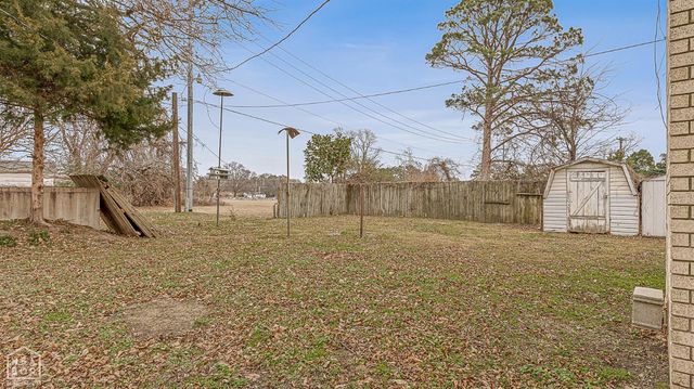 910 N Garden Drive N, Osceola, AR 72370