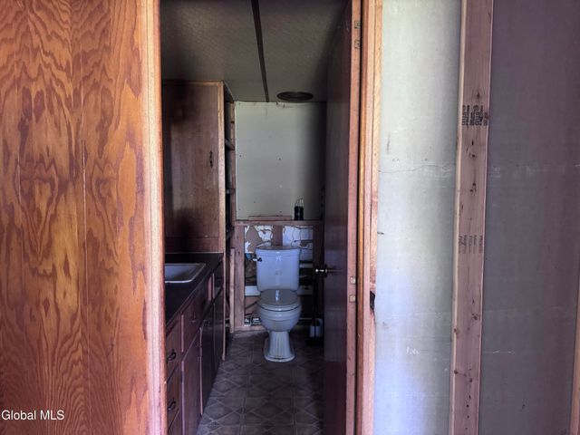 1706 State Highway 30, Mayfield, NY 12117