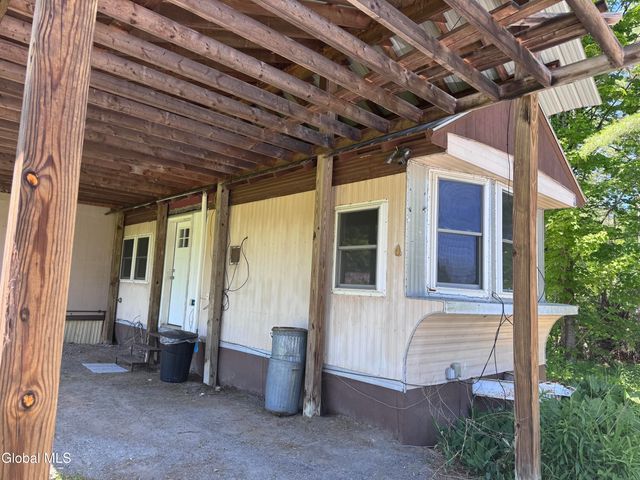 1706 State Highway 30, Mayfield, NY 12117