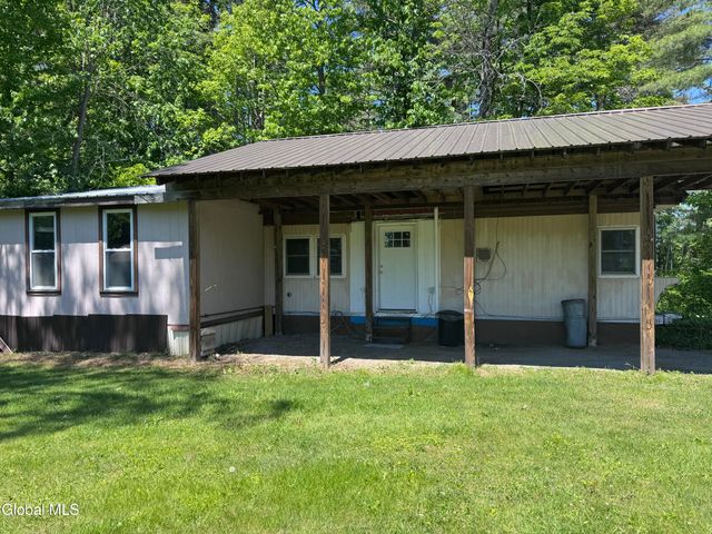 1706 State Highway 30, Mayfield, NY 12117