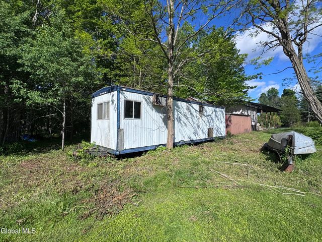 1706 State Highway 30, Mayfield, NY 12117