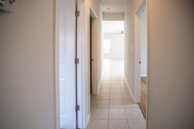 1174 Esplanade PKWY, San Marcos, TX 78666