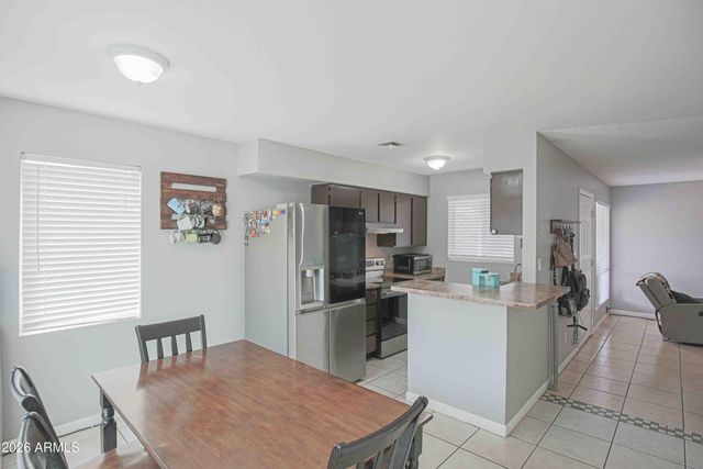 4820 N 89TH Avenue 104, Phoenix, AZ 85037