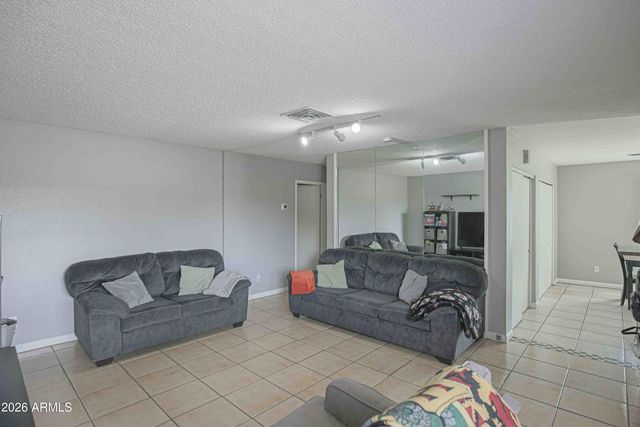 4820 N 89TH Avenue 104, Phoenix, AZ 85037