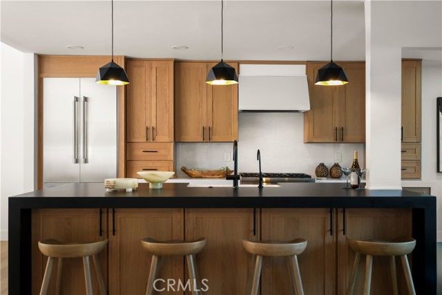 22 Rue Cannes, Newport Beach, CA 92660