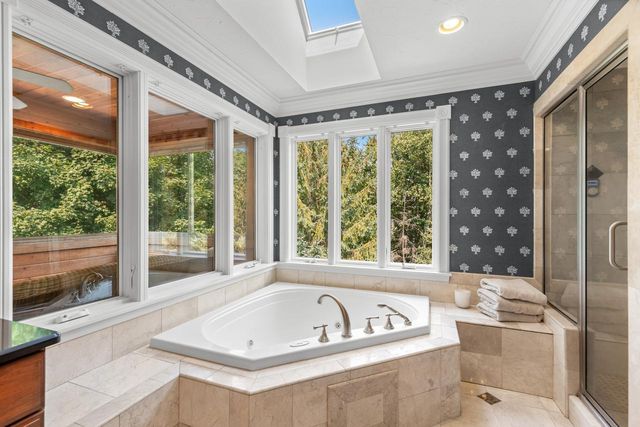 2890 Autumn Woods Drive, Chaska, MN 55318