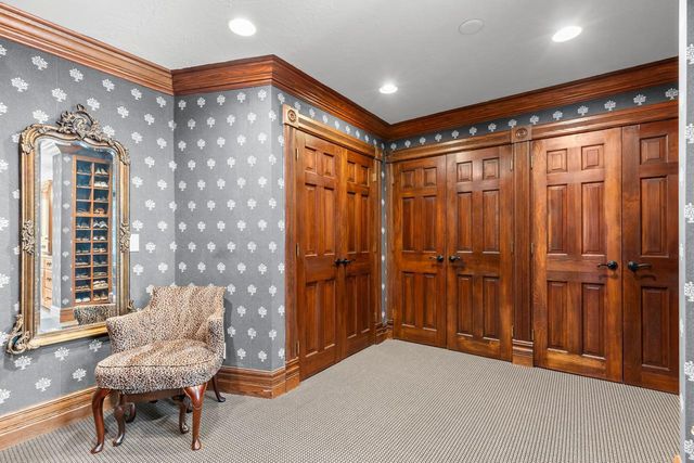 2890 Autumn Woods Drive, Chaska, MN 55318