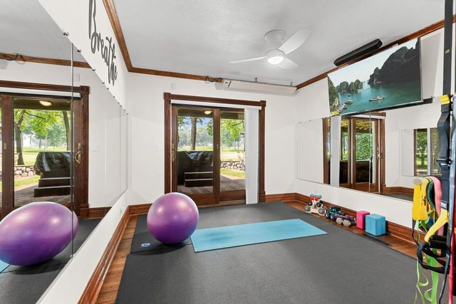 2890 Autumn Woods Drive, Chaska, MN 55318