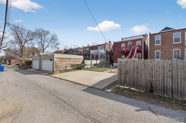 4229 Hartford Street, St Louis, MO 63116