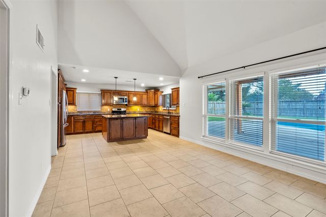 10455 Shell Rock Road, La Porte, TX 77571