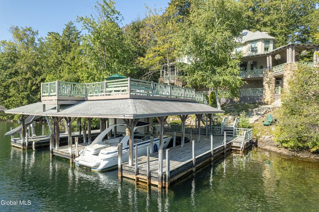 43 Paxton Road, Lake George, NY 12845