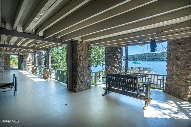 43 Paxton Road, Lake George, NY 12845