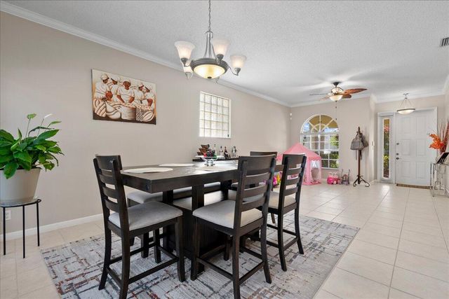 114 Lancaster Way, Royal Palm Beach, FL 33414